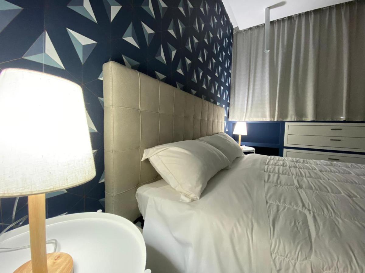 2B Fifteen Floor Suite Napoli Exterior foto